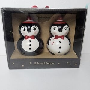Johanna Parker Penguin salt and pepper shakers